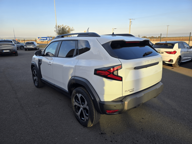 DACIA DUSTER 2025 HYBRIDE 140CV NEUF DISPO A VENDRE A MANOSQUE 