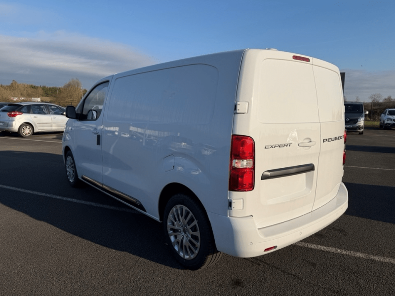 peugeot expert fg b-hdi 180cv boite auto 3 place neuf dispo a vendre a venelles