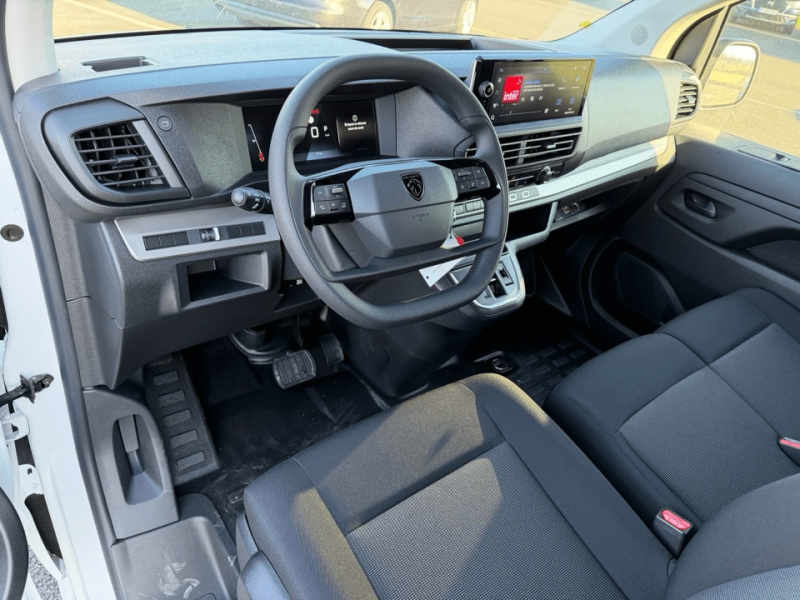 peugeot expert fg b-hdi 180cv boite auto 3 place neuf dispo a vendre a le luc 83