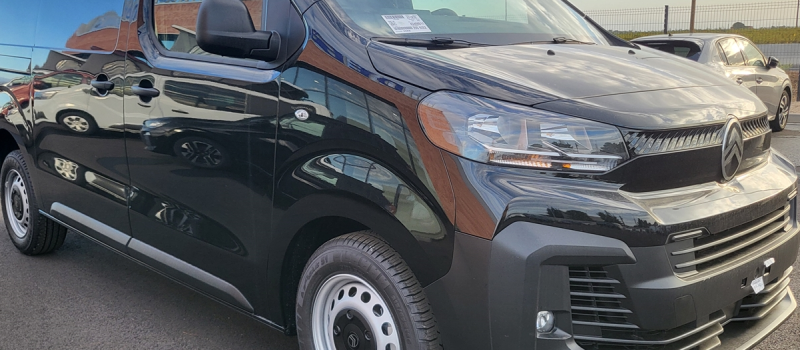 CITROEN NOUVEAU JUMPY FOURGON HDI 145 CV BOITE AUTO NEUF DISPO A VENDRE A MARSEILLE