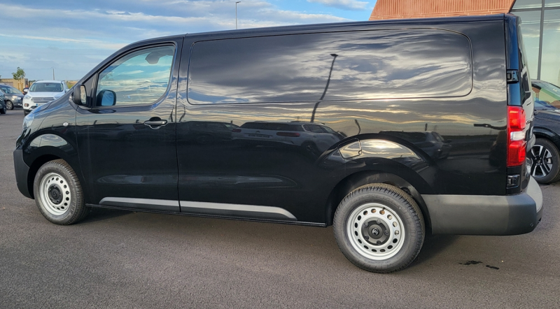 CITROEN NOUVEAU JUMPY FOURGON HDI 145 CV BOITE AUTO NEUF DISPO A VENDRE A VENELLES