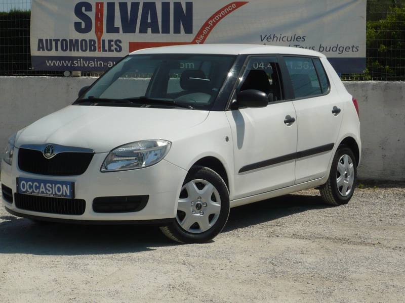 FABIA A VENDRE A VENELLES