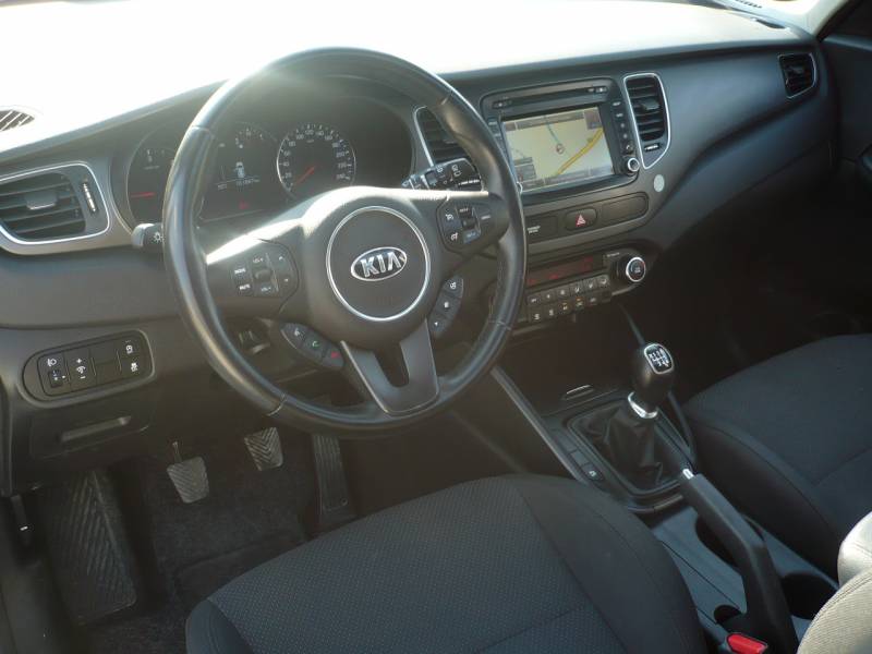 KIA CARENS A VENDRE PAS CHERE