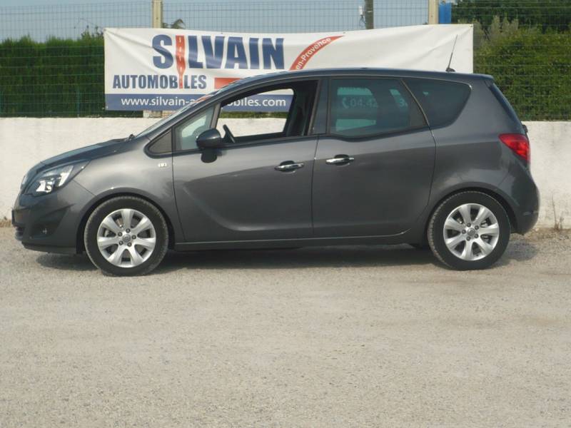 OPEL MERIVA BOITE AUTO A VENDRE A VITROLLES