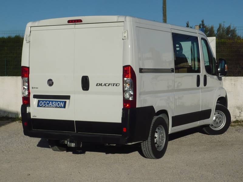 7 PLACES A VENDRE A VENELLES