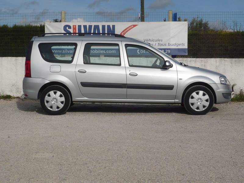 logan 7 places a vendre a marseille