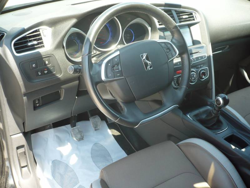 DS4 A VENDRE A SAINT MAXIMIN