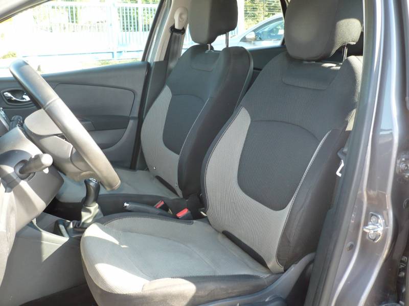 RENAULT CAPTUR OCCASION A VENDRE A  EGUILLES