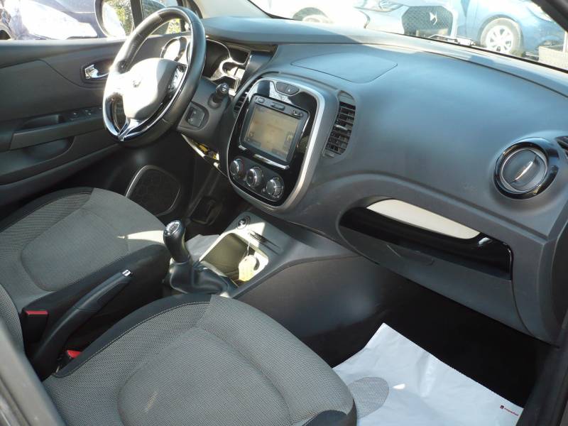 RENAULT CAPTUR OCCASION A VENDRE A PERTUIS