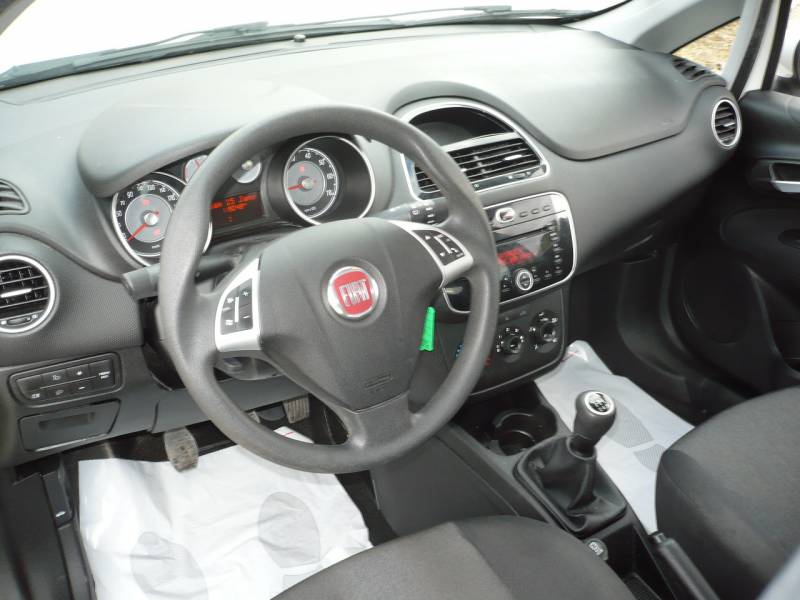 FIAT PUNTO OCCASION A VENDRE A PERTUIS