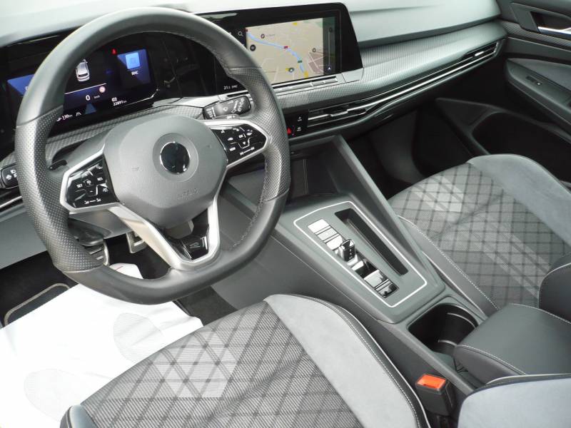 GOLF 8 HYBRIDE 150 CV A VENDRE A AIX EN PROVENCE