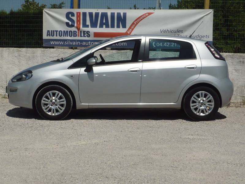 FIAT PUNTO OCCASION A VENDRE A VENELLES