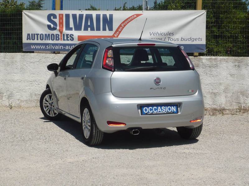 FIAT PUNTO OCCASION A VENDRE A EGUILLES