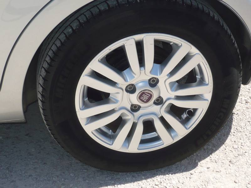 FIAT PUNTO OCCASION A VENDRE PAS CHER A MARSEILLE PROVENCE