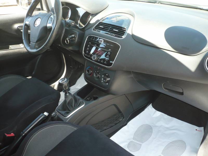 FIAT PUNTO OCCASION A VENDRE A PERTUIS