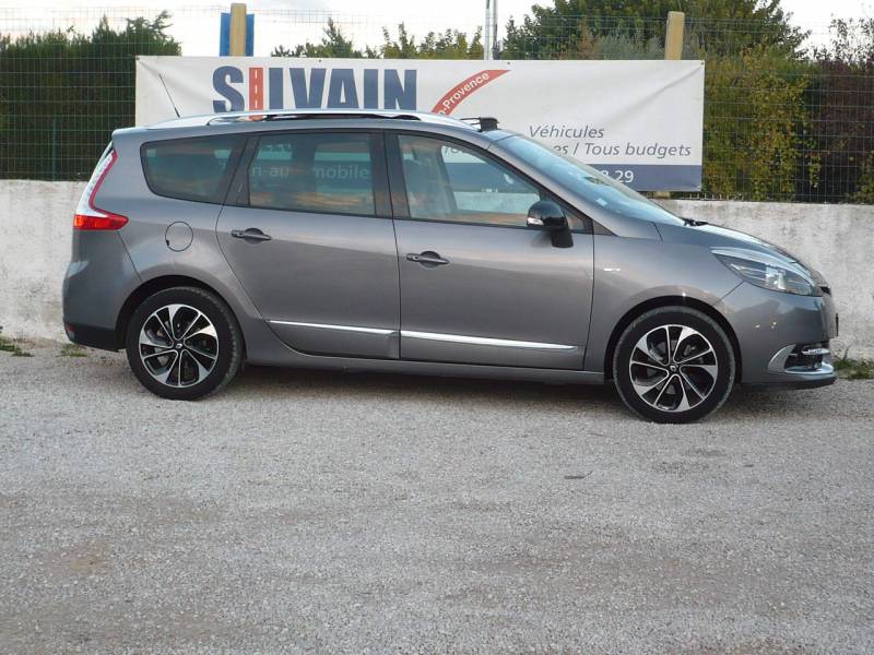 GRAND SCENIC DCI BOITE AUTO OCCASION A VENDRE A VENELLES