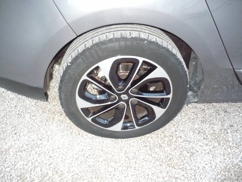 GRAND SCENIC DCI BOITE AUTO DISPO A VENDRE A MARSEILLE PORVENCE VAR ET GARD