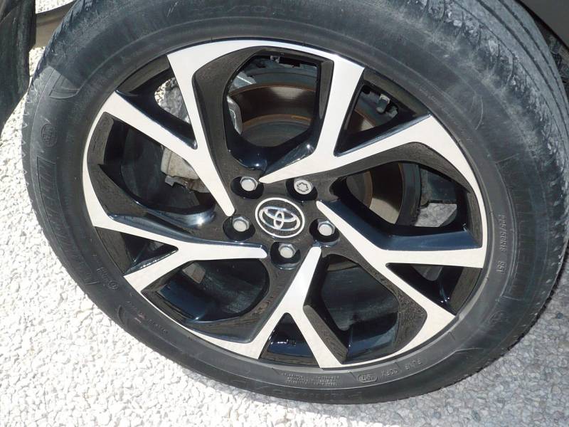 TOYOTA CHR HYBRIDE OCCASION A VENDRE A MARSEILLE PROVENCE