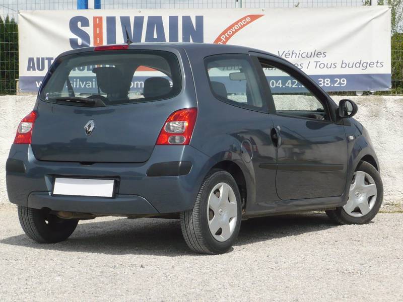 RENAULT TWINGO II OCCASION PAS CHERE A VENDRE A VENELLES