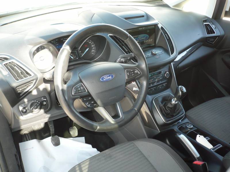 FORD C MAX ESSENCE OCCASION A VENDRE A EGUILLES