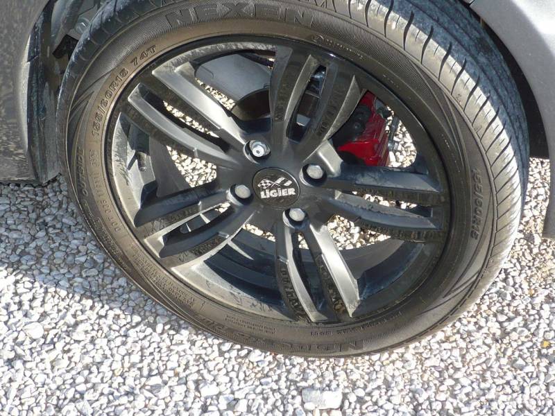 LIGIER JS 50 C VOITURE SANS PERMIS OCCASION A VENDRE A