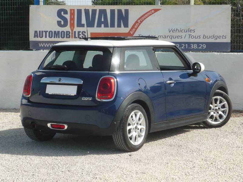 MINI COOPER ESSENCE OCCASION PAS CHERE A VENDRE A  PUYRICARD