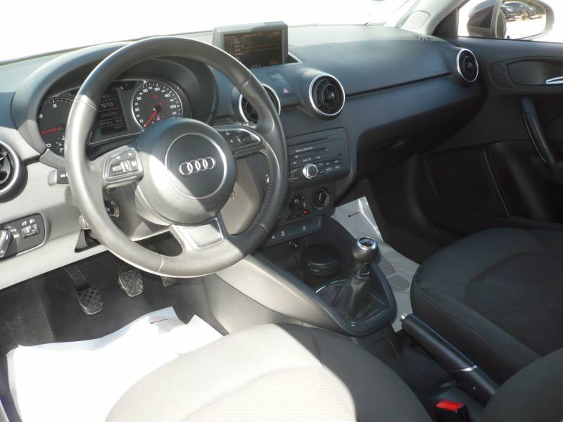 AUDI A1 TDI 105 CV AMBITION GPS OCCASION PAS CHERE A VENDRE A VITROLLES