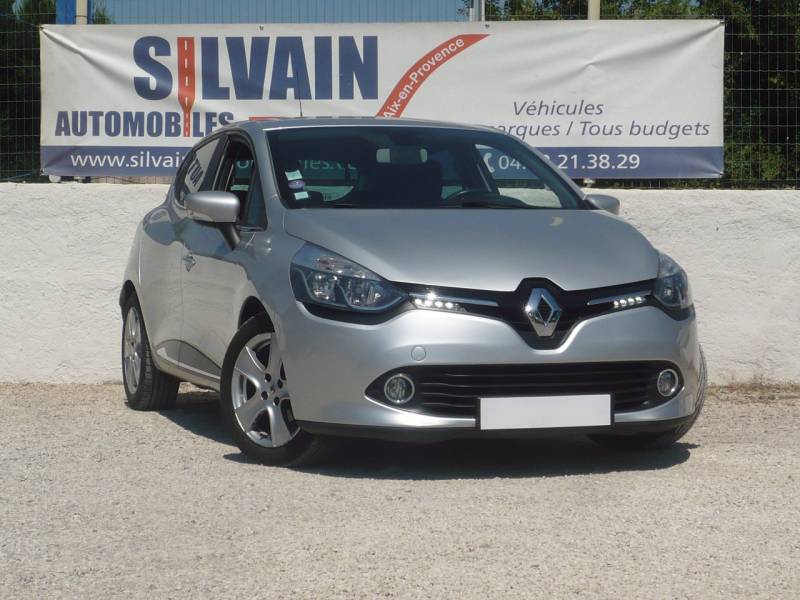 RENAULT CLIO 4 TCE 120 CV  ESSENCE EDC BOITE AUTO OCCASION A VENDRE A MARSEILLE