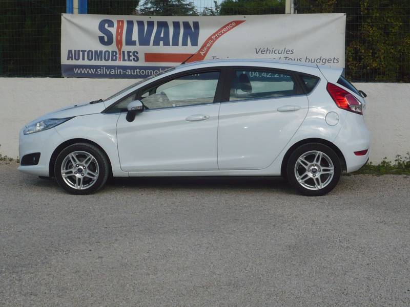 FORD FIASTA VI TDCI 95 CV TITANIUM OCCASION A VENDRE A MANOSQUE