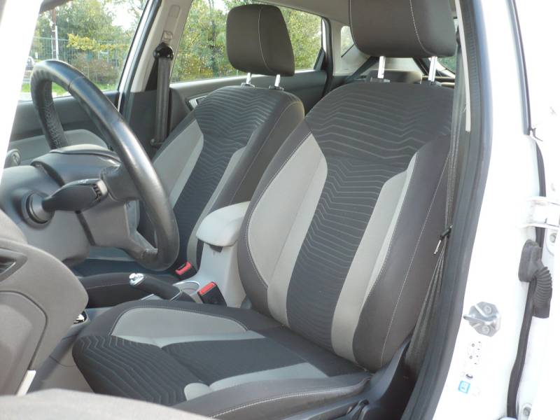 FORD FIASTA VI TDCI 95 CV TITANIUM OCCASION A VENDRE A PERTUIS