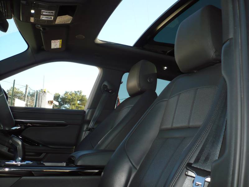 LAND ROVER RANGE ROVER EVOQUE 204 CV D . R DYNAMIC A VENDRE A AUBAGNE