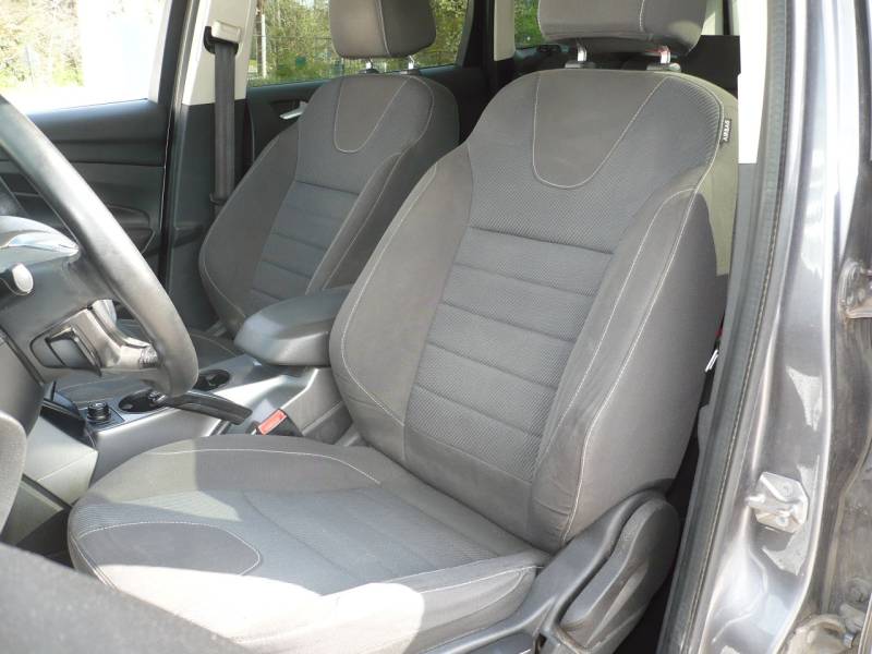 FORD KUGA TDCI 140 CV PETIT PRIX OCCASION A VENDRE A DIGNE