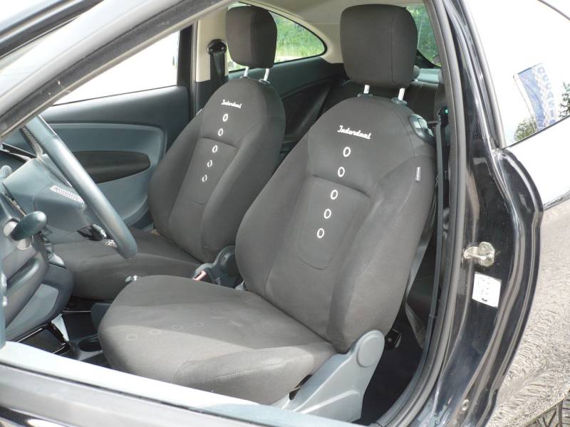 FORD KA ESSENCE OCCASION A VENDRE PAS CHERE A BOUC BEL AIR 