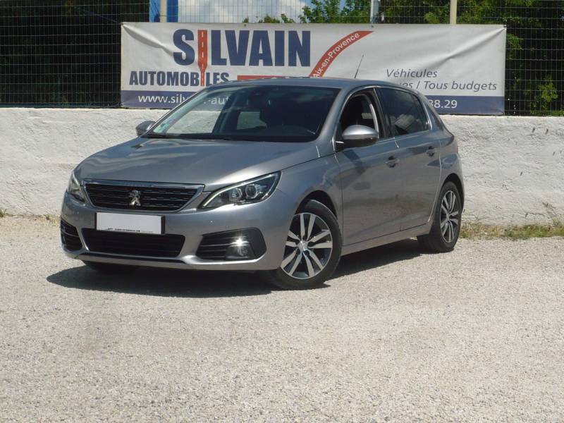 PEUGEOT 308 1.2L ESSENCE OCCASION PAS CHERE A VENDRE A MARSEILLE