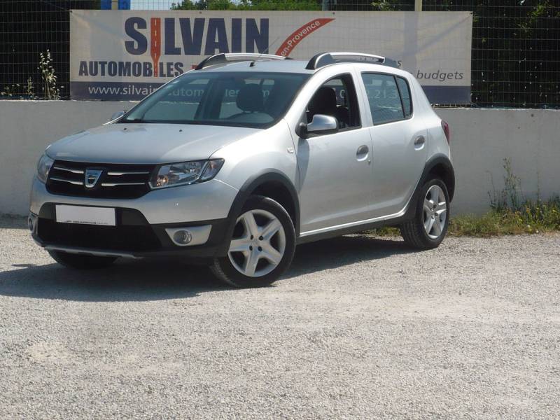 DACIA SANDERO STEPWAY ESSENCE 90 CV OCCASION A VENDRE A MARSEILLE