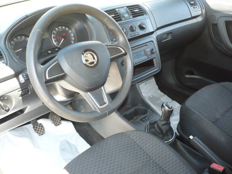 SKODA FABIA III TDI 1.6L AMBITION OCCASION PAS CHERE A VENDRE A PERTUIS