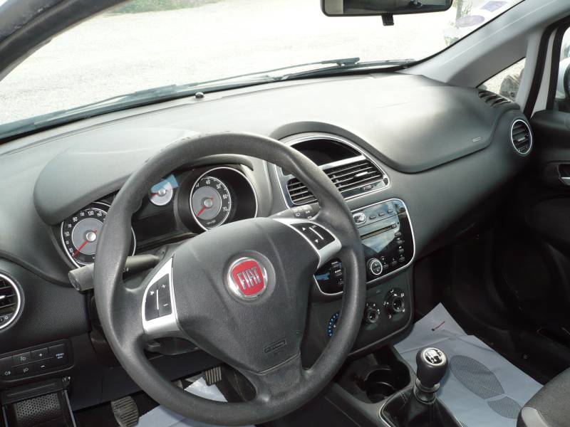 FIAT PUNTO 1.2L 70 CV CLIM OCCASION PAS CHERE A VENDRE A PERTUIS