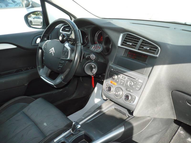 CITROËN C4 HDI 112 CV BVA TRANSFORMATION COMPLÈTE PMR A VENDRE A VENELLES