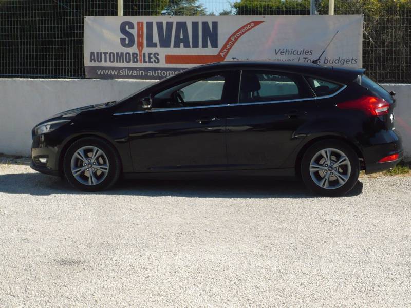 FORD FOCUS 3 TDCI 120 CV EDITION GPS OCCASION PAS CHERE A VENDRE A MANOSQUE 