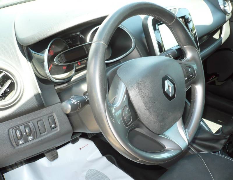 RENAULT CLIO 4 DCI 90 CV LIMITED GPS OCCASION PAS CHERE A VENDRE A PERTUIS