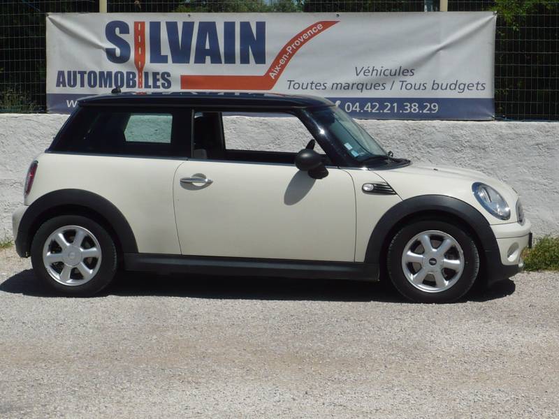 MINI ONE ESSENCE 1.4L 95 CV . OCCASION PAS CHERE A VENDRE A SAINT MAXIMIN LA SAINTE BAUME