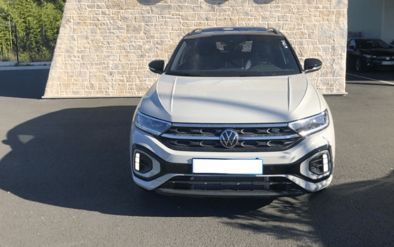 VOLKSWAGEN T ROC BVA DIESEL R-LINE NEUF A VENCRE A MANOSQUE