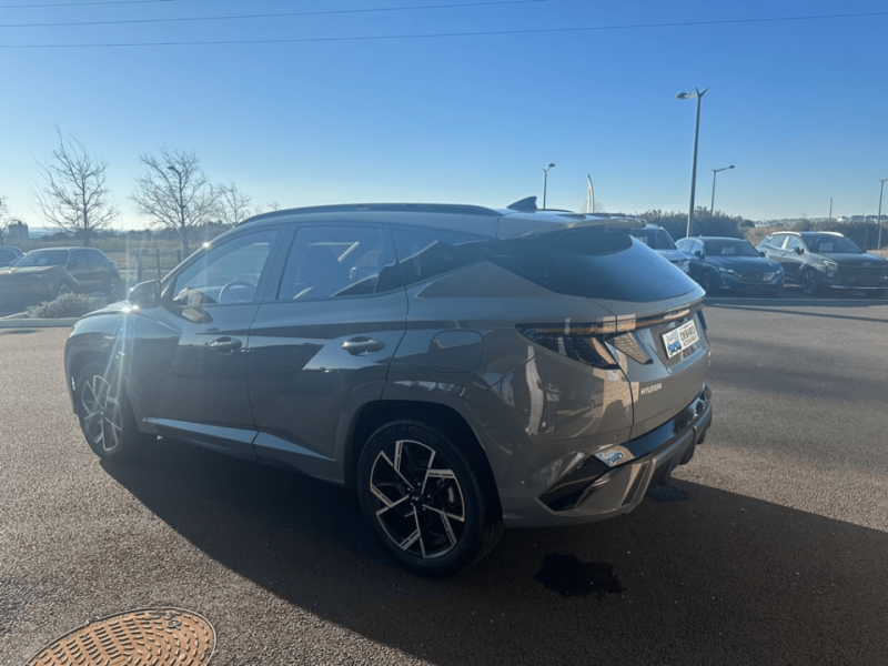 HYUNDAI TUCSON HYBRIDE NEUF DISPO A VENDRE A VITROLLES