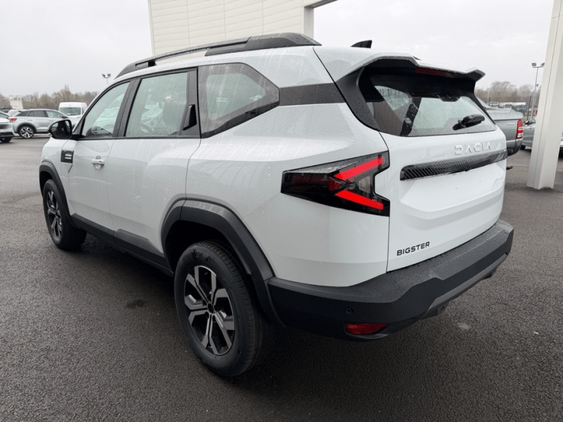 DACIA BIGSTER ESSENCE / GPL MICRO HYBRID 140 CV NEUVE A VENDRE A SAINT MAXIMIN LA SAINTE BAUME