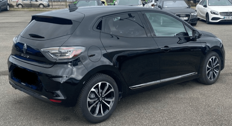 RENAULT CLIO V ESSENCE TCE 90 CV TECHNO PACK CARPLAY OCCASION FAIBLE KMS A VENDRE A VITROLLES